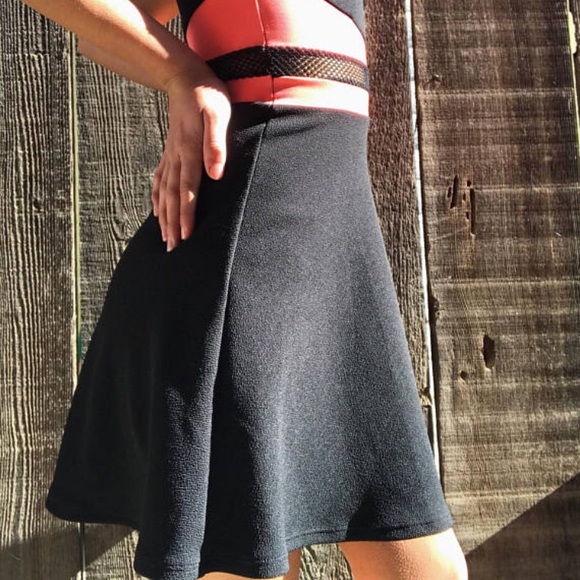 Black w/ Pink-Orange Dress - Picture 2 of 3